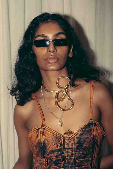 Bezkształtna złota pętla